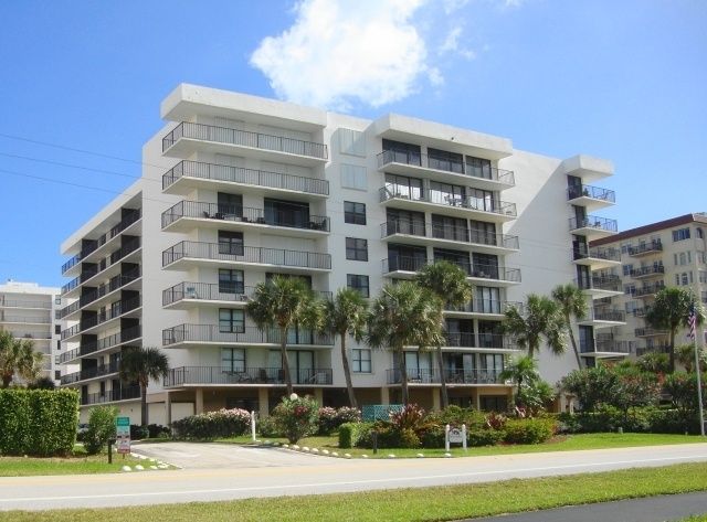 Claridges II - Palm Beach County Waterfront Condos
