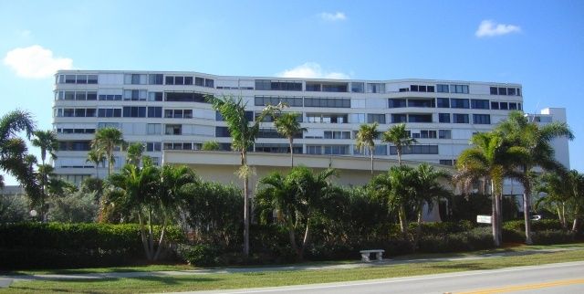 Mayfair House - Palm Beach County Waterfront Condos