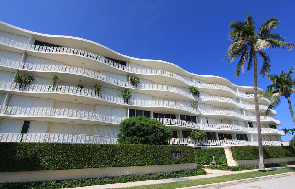 Melbourne House - Palm Beach County Waterfront Condos