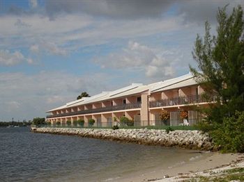 Palm Beach Resort & Beach... - Palm Beach County Waterfront Condos
