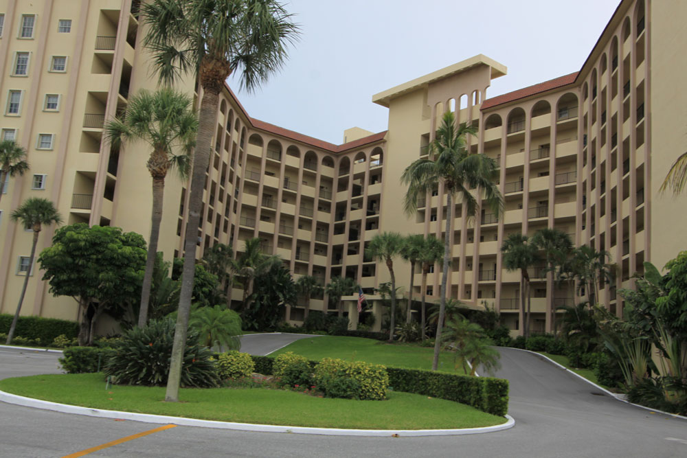 La Bonne Vie - Palm Beach County Waterfront Condos
