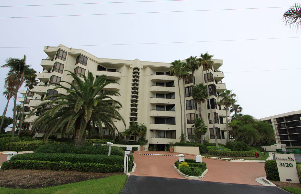 Thirty-One Twenty - Palm Beach County Waterfront Condos