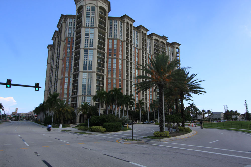 City Place South Tower - Palm Beach County Waterfront Condos