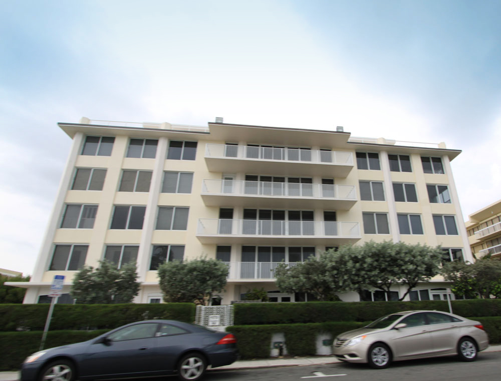 Lowell House - Palm Beach County Waterfront Condos