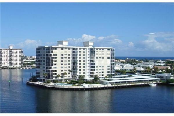 Seagate Manor - Palm Beach County Waterfront Condos