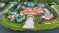 Valencia Pointe