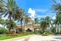 Valencia Pointe