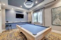 Valencia Pointe